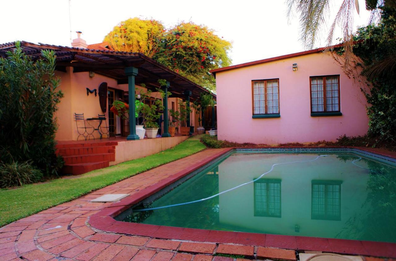Thulani Lodge Johannesburg Luaran gambar
